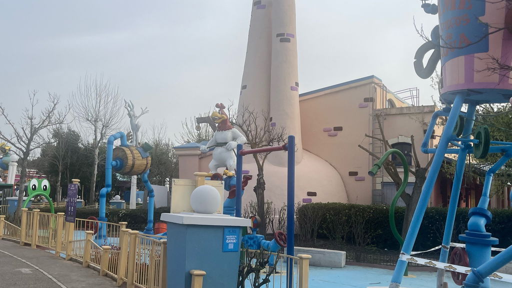 ACME: Juegos de Agua