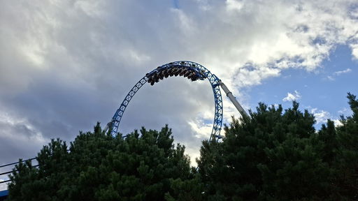 blue fire Megacoaster