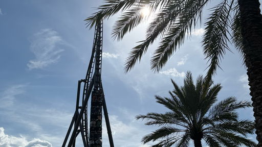 Jurassic World VelociCoaster