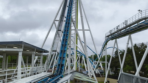 Fury 325