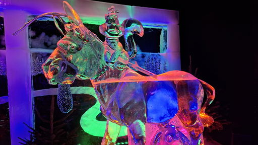 Eisskulpturen-Dome - Zeitreise ins Jahr 1975