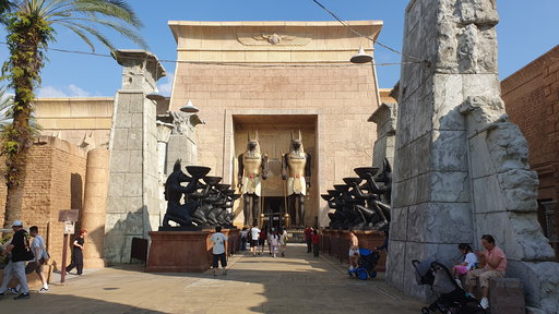 Revenge of the Mummy: The Ride