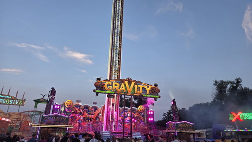 Gravity Tower (Jean van der Beek & Martin Meijer jr.)