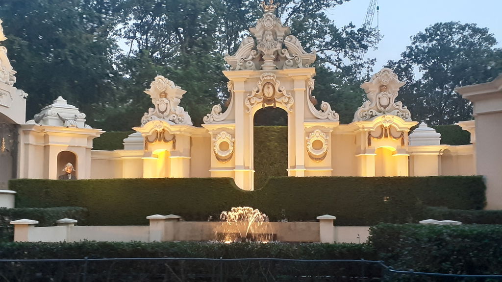 De Nieuwe Kleren van de Keizer