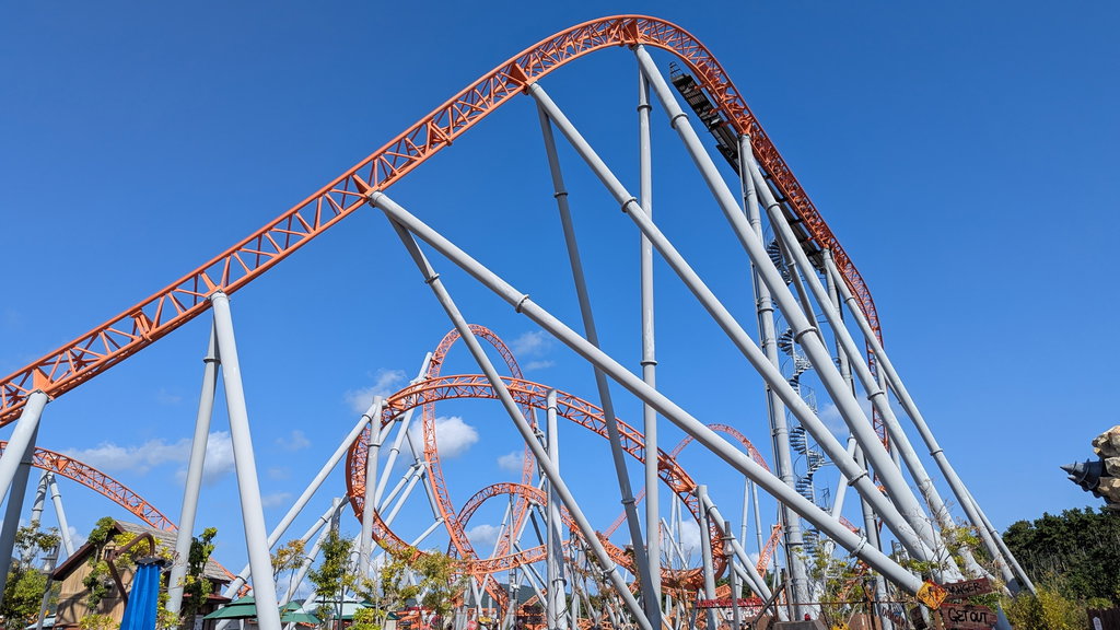 Giant Splash