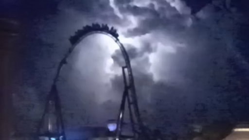 Jurassic World VelociCoaster