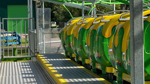 Kinderachterbahn Willi der Wurm