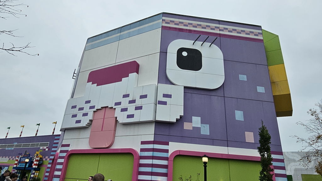 Emmet’s Flying Adventure - Masters of Flight