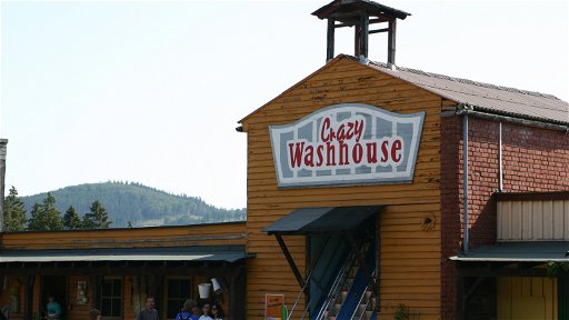 Crazy Washhouse