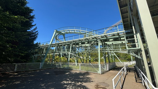 Standing Coaster