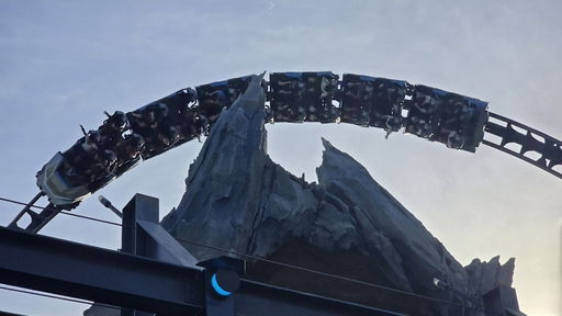 Jurassic World VelociCoaster