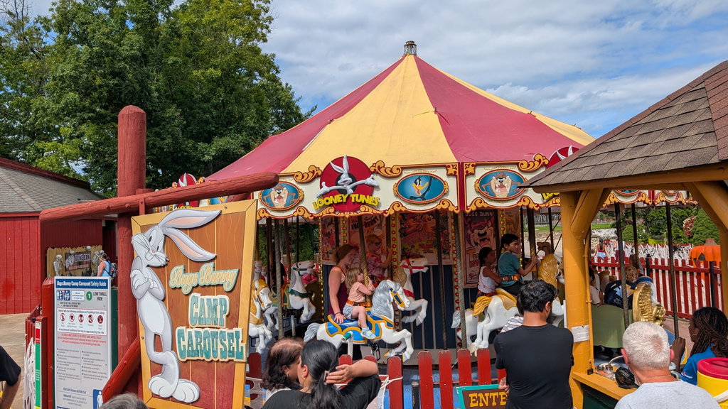Bugs Bunny Camp Carousel