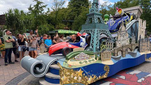 Ed's Parade