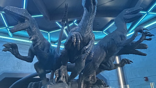 Jurassic World VelociCoaster