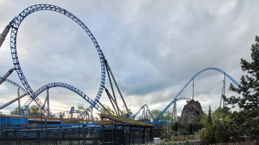 blue fire Megacoaster