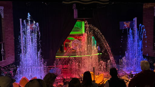Water Show Extravaganza